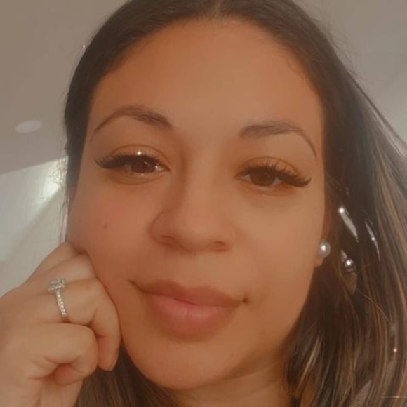 Meet your Posher, Graciela - Picture 1 of 1